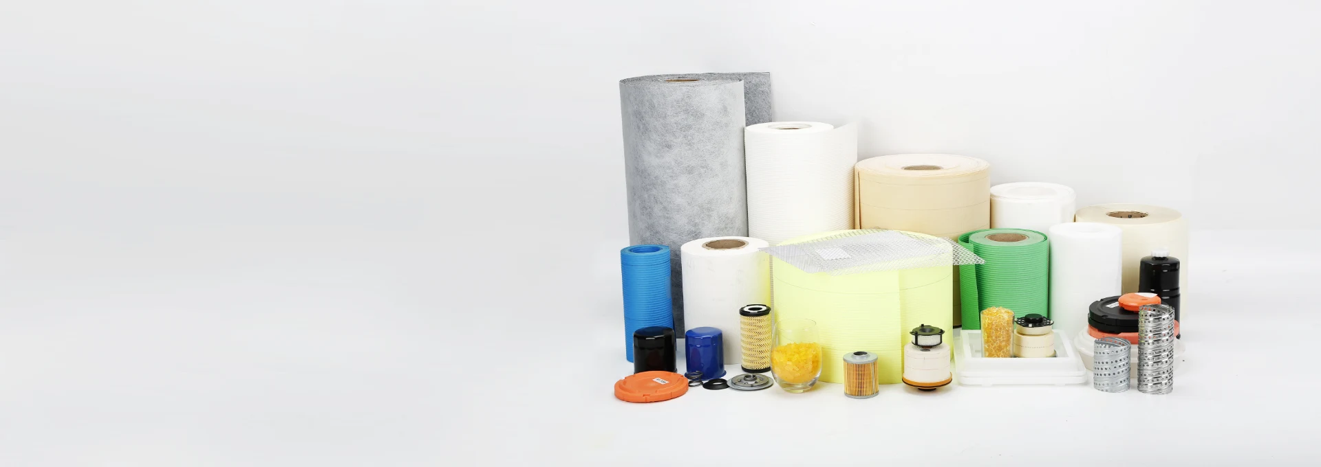 Various types of filter materials and accessories