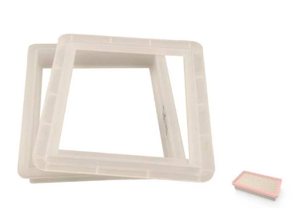 LMR type plastic mold and an air filter