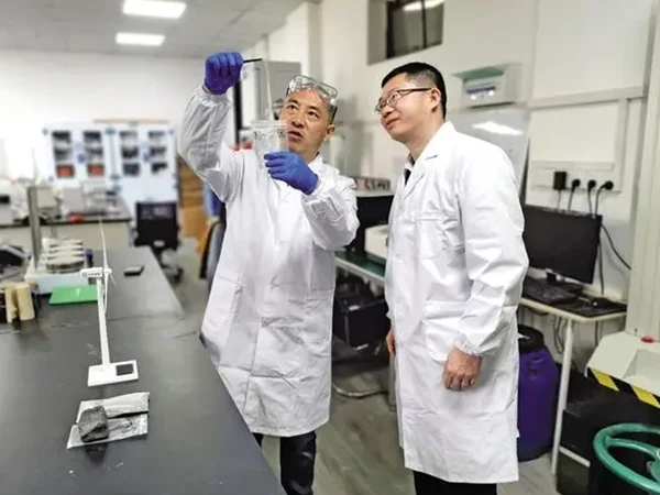 Testing glass fiber performance in the laboratory